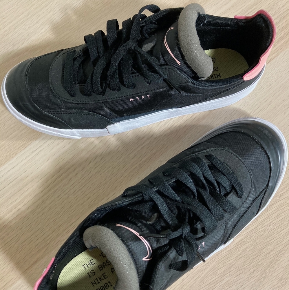 Nike N357 size 8 men